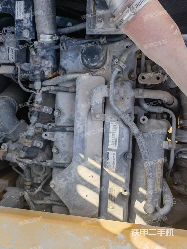 发动机整体俯视（整机外观）