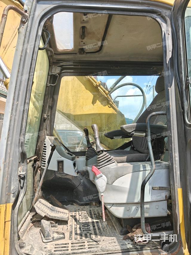 显示屏 （驾驶室部分）