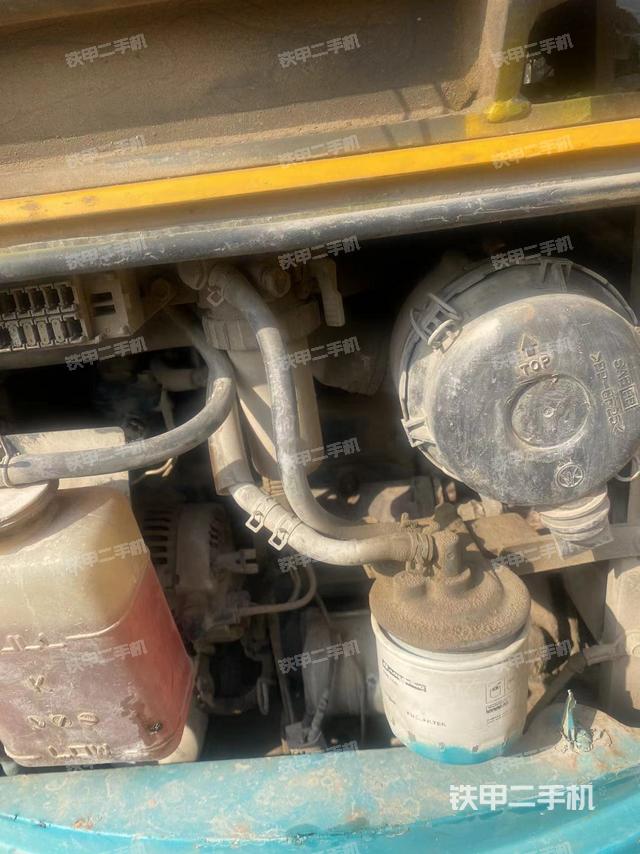 发动机整体俯视（整机外观）