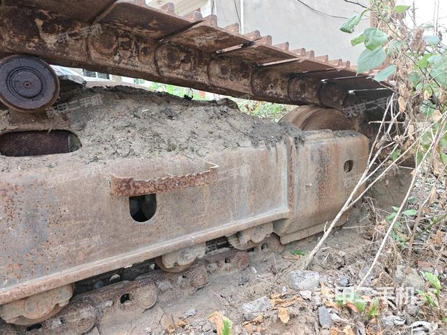 右侧行走马达盖板（行走机构）