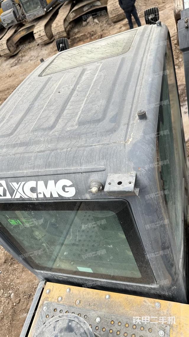 发动机室（上车部件）