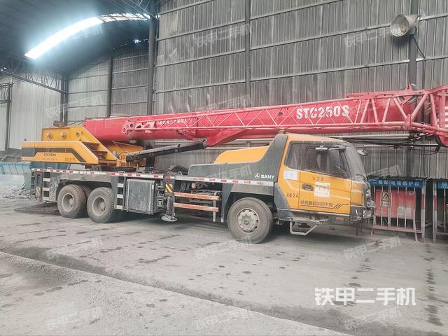 三一重工STC250S起重机