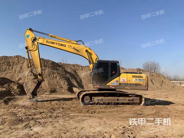 住友SH210A5挖掘機(jī)