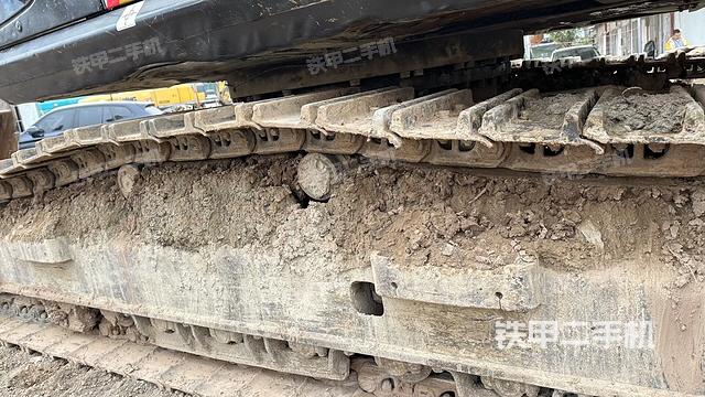 右驱动轮（行走机构）