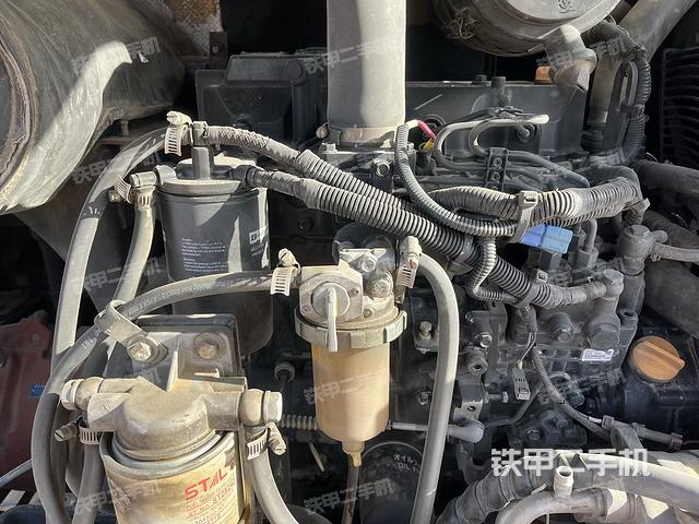 发动机整体俯视（整机外观）