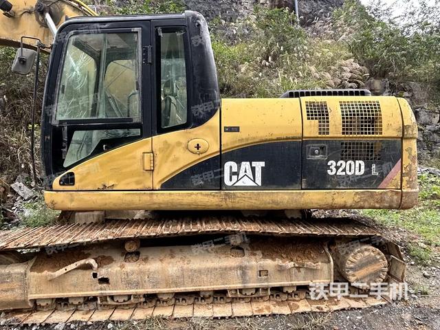 驾驶室整体（整机外观）