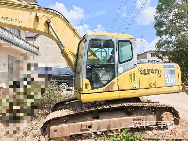 小松PC200-7挖掘机