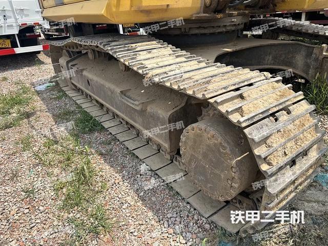 单侧履带整体（整机外观）