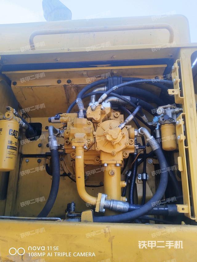 液压泵室（大件舱室）