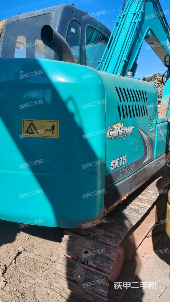 整機右后45°（整機外觀）