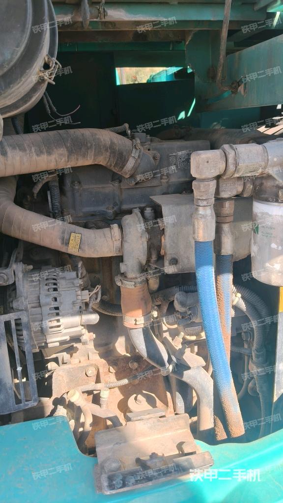 發(fā)動機整體俯視（整機外觀）