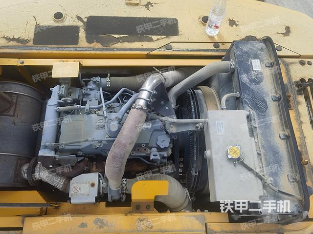 发动机整体俯视（整机外观）