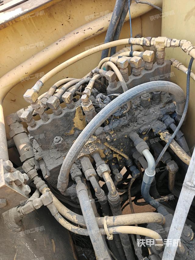 分配閥（上車部件）