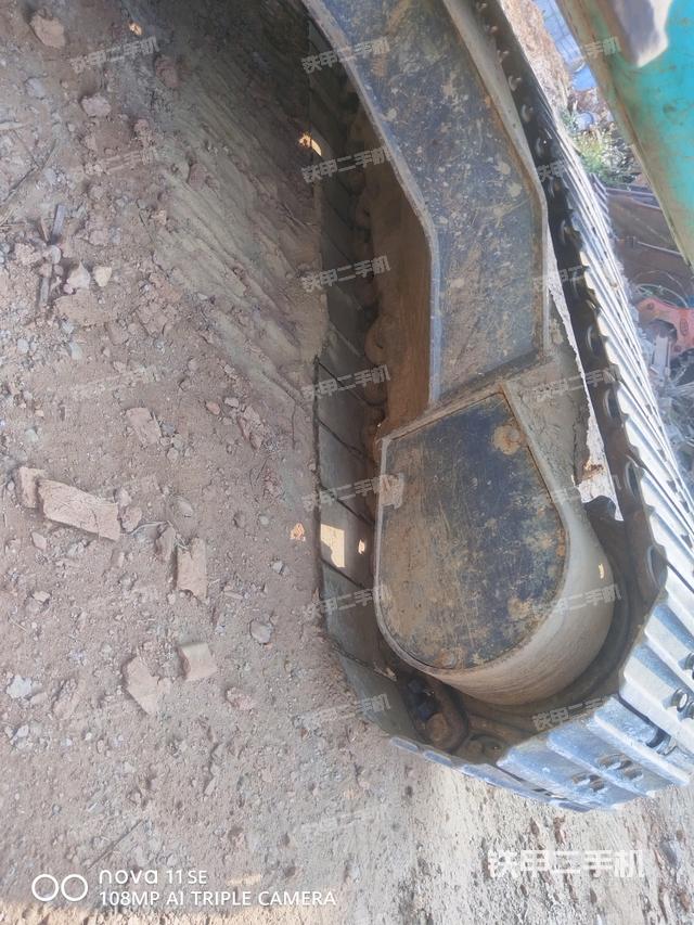 左侧履带整体 （行走机构）