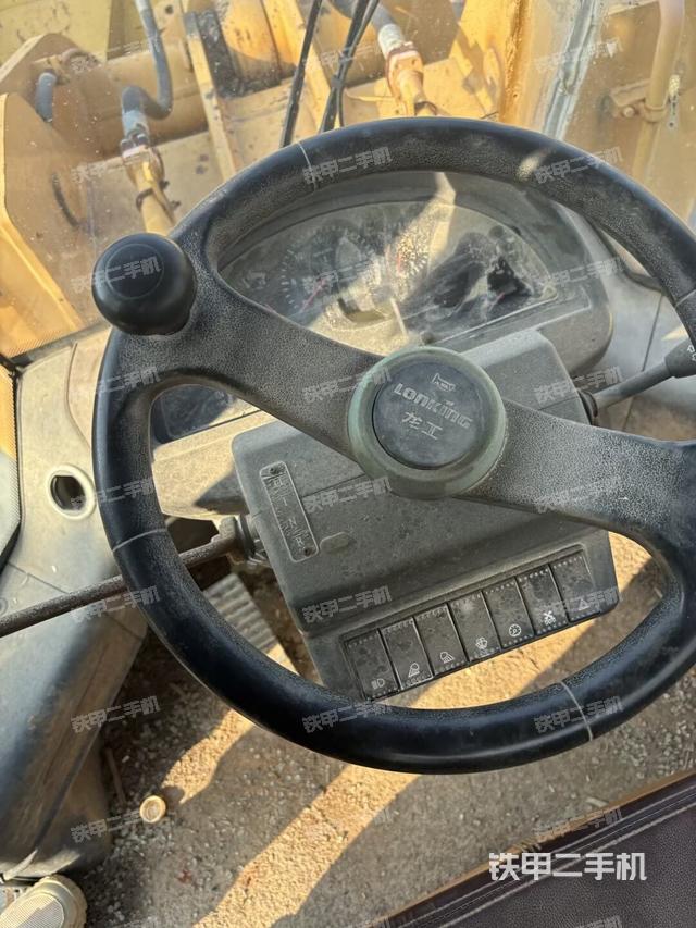 仪表盘（驾驶室部分）