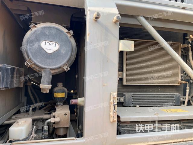 電瓶（大件艙室）