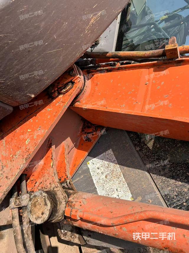 大臂根部 斜（工作和回转装置）