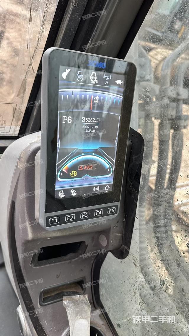 显示屏 （驾驶室部分）