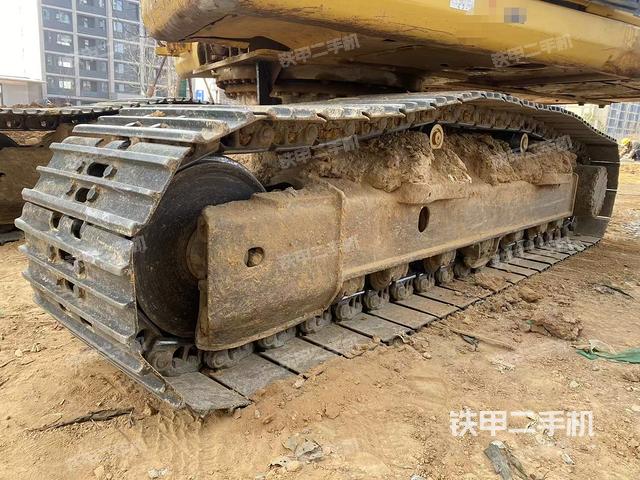 单侧履带整体（整机外观）