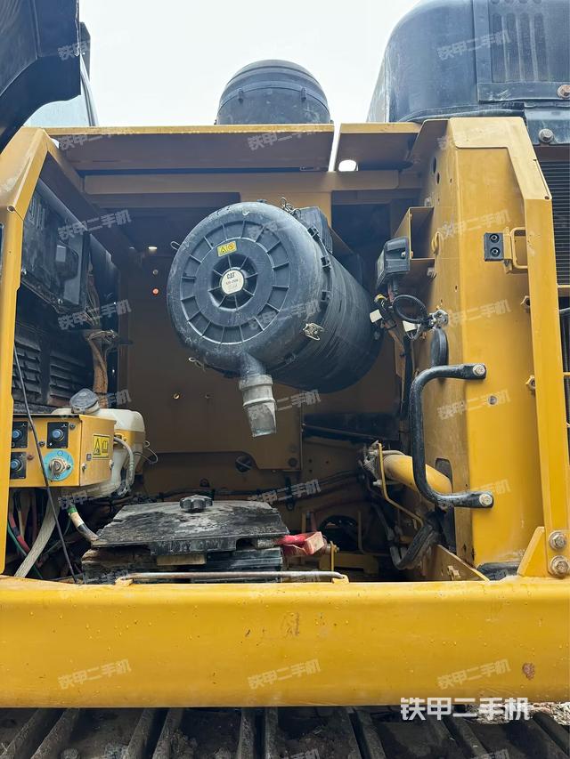 液压泵室（大件舱室）