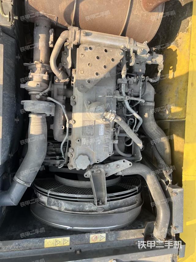 发动机整体俯视（整机外观）