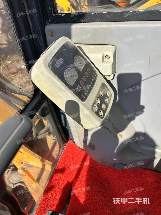 显示屏 （驾驶室部分）