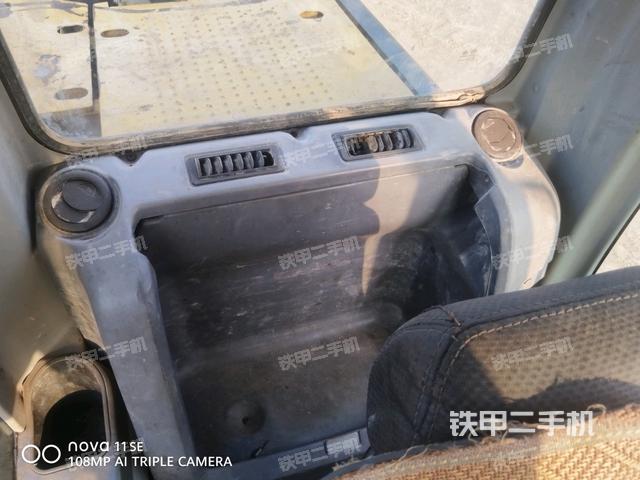 驾驶室左前45度（驾驶室部分）