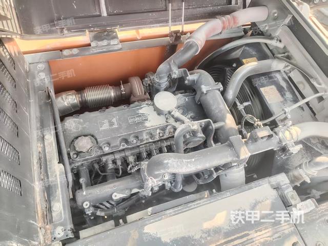 发动机整体俯视（整机外观）