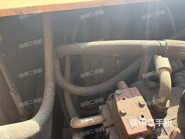 驾驶室顶部俯视（上车部件）