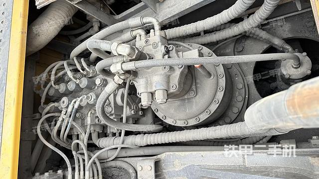 驾驶室顶部俯视（上车部件）