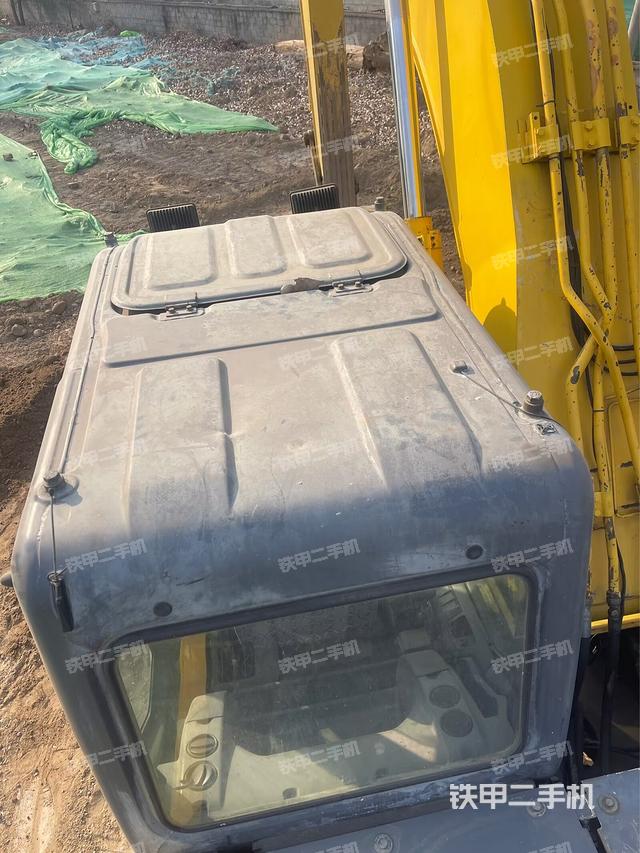 駕駛室頂部（整機(jī)外觀）