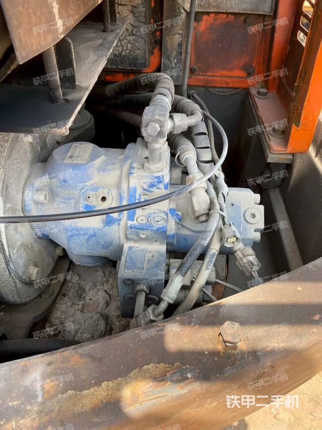 液压泵室（大件舱室）