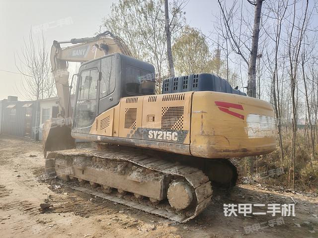 驾驶室顶部（整机外观）