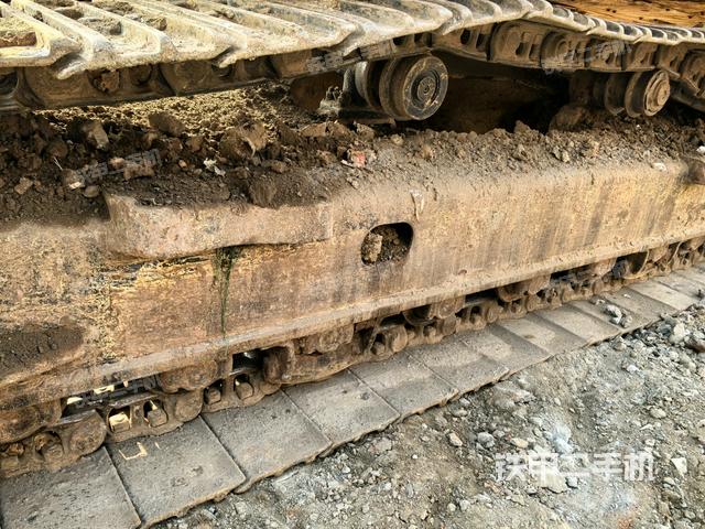 左驱动轮（行走机构）