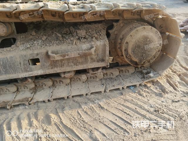 左侧履带整体 （行走机构）