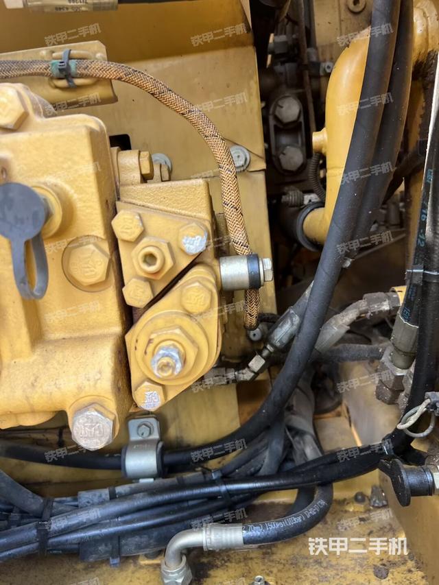 液压泵室（大件舱室）