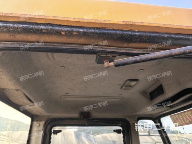 后玻璃角標(biāo)（壓路機(jī)駕駛室）