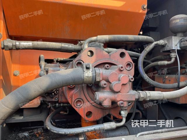 電瓶（大件艙室）