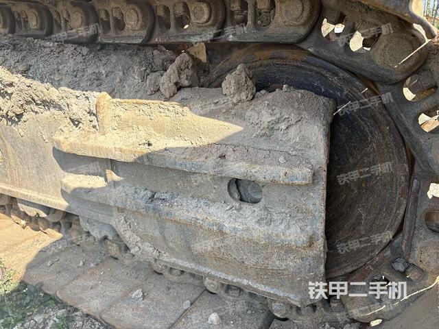 左侧履带整体 （行走机构）