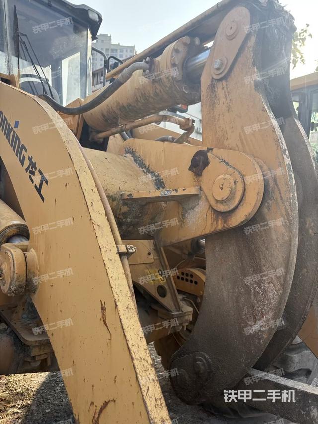 铲斗后45°（工作装置）