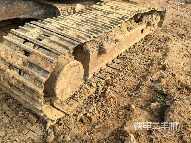 左側履帶整體?（行走機構）