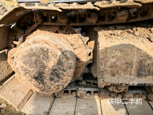 左侧行走马达盖板（行走机构）