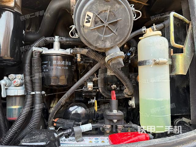 发动机整体俯视（整机外观）