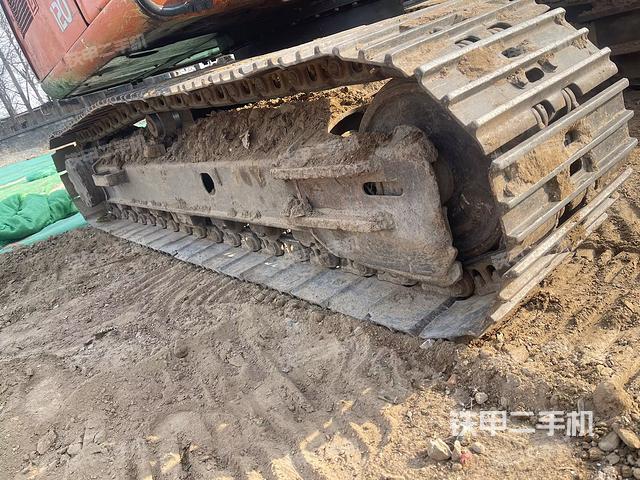 单侧履带整体（整机外观）