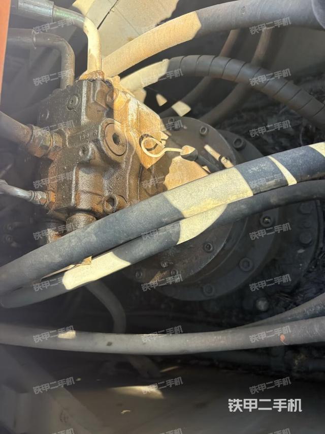 驾驶室顶部俯视（上车部件）