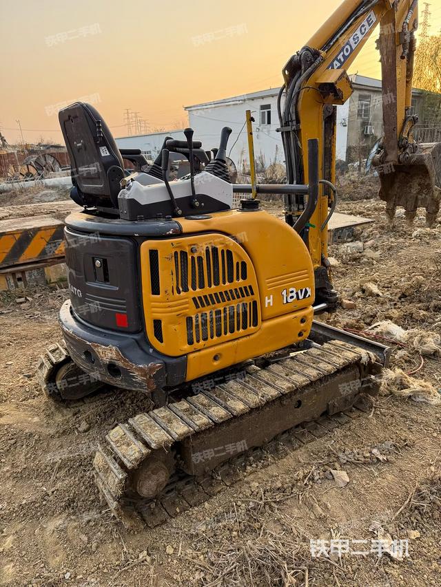 整机右后45°（整机外观）