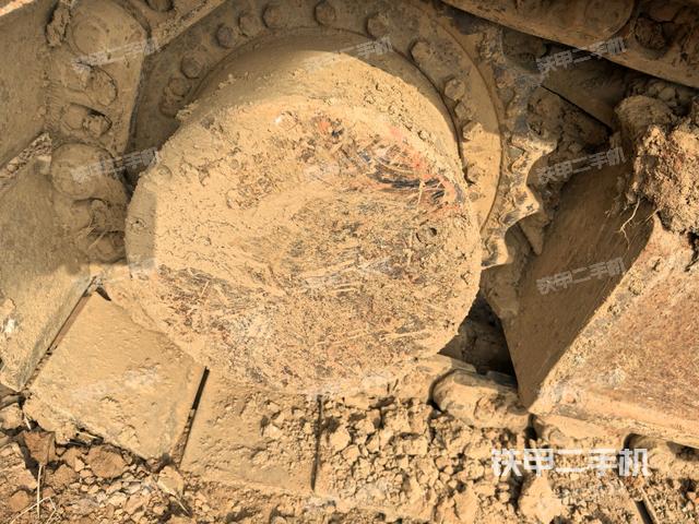 右側行走馬達蓋板（行走機構）