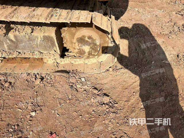 左驱动轮（行走机构）