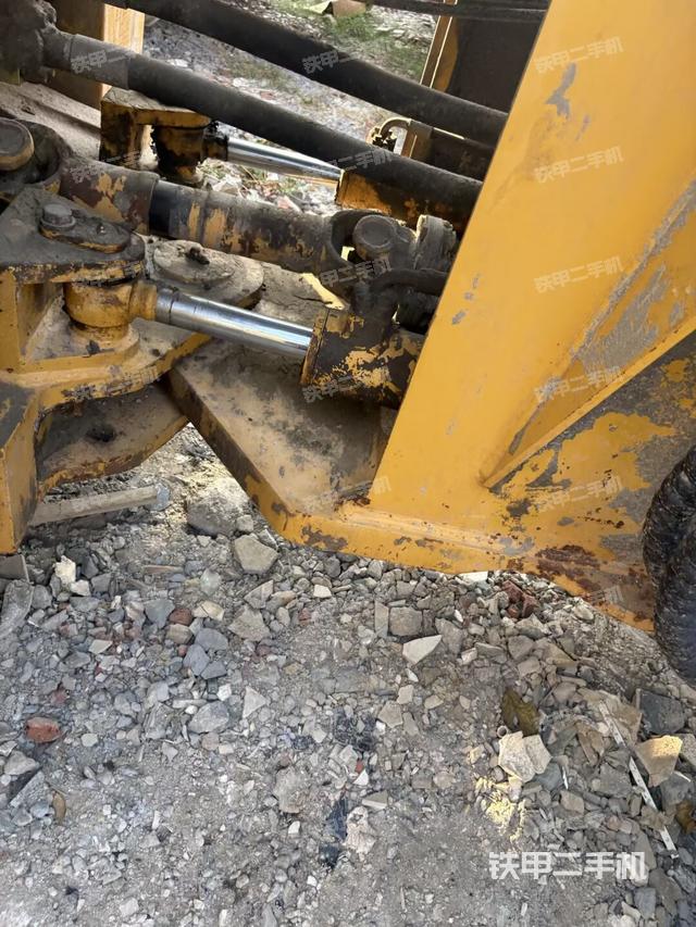 操作杆  档位（驾驶室部分）