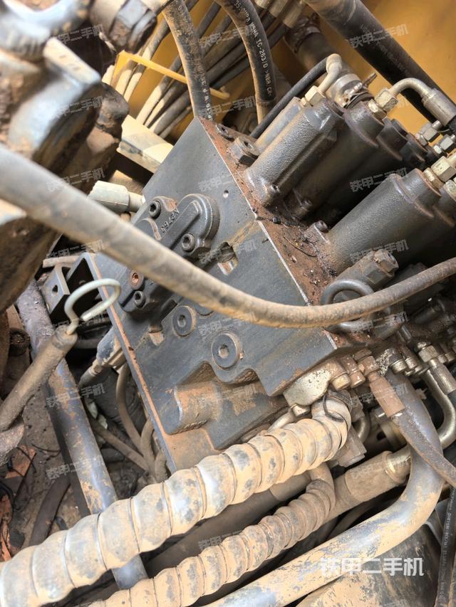 分配閥（上車部件）